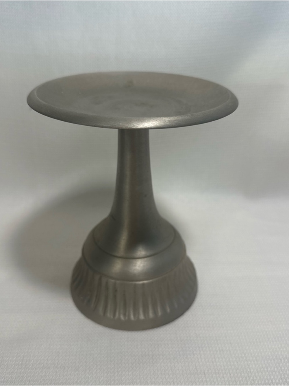 Classic Metal Candle Stand in Matte Gray 6”